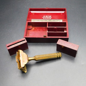 Vintage GEM Razor With Case GEM Razor in Maroon Bakelite - Etsy