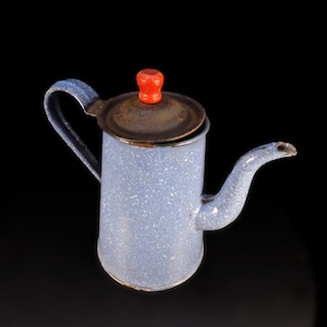 Blue Enamelware Teapot ~ Enamelware Coffee Pot ~ Quirky Enamelware Pot ~ Antique Enamelware Pot ~ Used Worn Patina ~ Antique Gift Idea