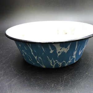 Antique Enamelware Bowl ~ Small Enamelware Bowl ~ Old Metal Bowl ~ Vintage Enamelware Bowl  ~ Kitchen Collectible ~ Drippy Blue Enamelware
