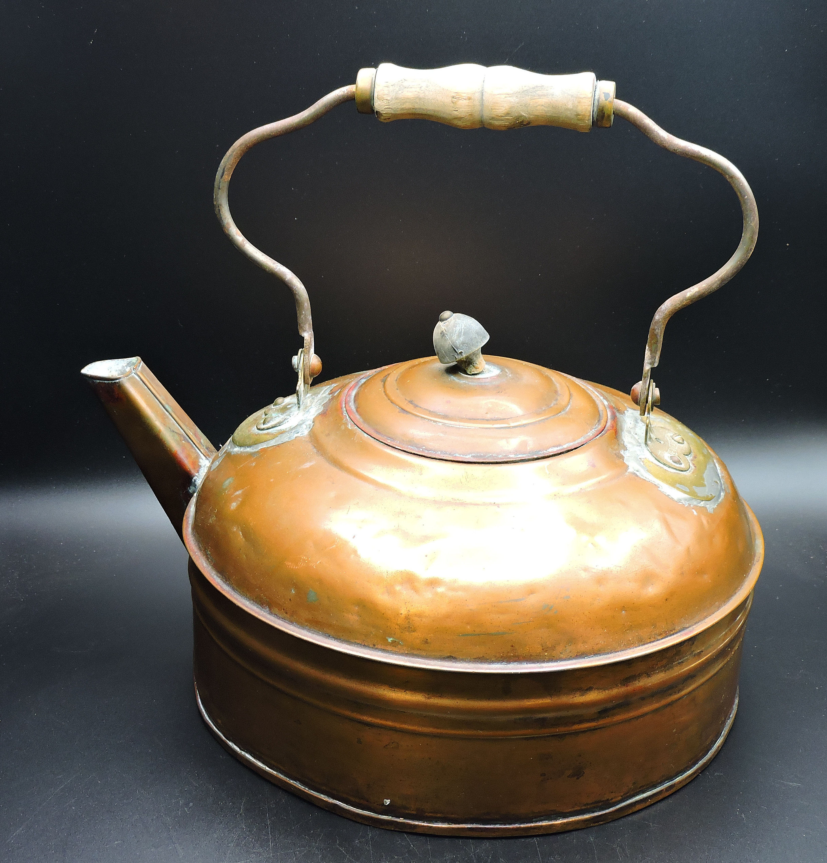 Large Size Antique American Solid Brass Tea Kettle