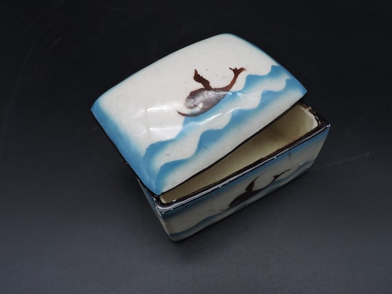 Vintage Trinket Box ~ Vintage Italian Trinket Box ~ Lidded Trinket Box ~ Covered Trinket Box ~ Pretty Vanity Box ~ Hand Painted Trinket Box