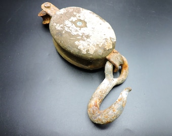 Vintage  Farm Pulley ~  Industrial Pulley with Hook ~ Well Used Vintage Patina ~ Industrial / Farm Decor ~ Chippy Paint Pulley ~ Old Pulley