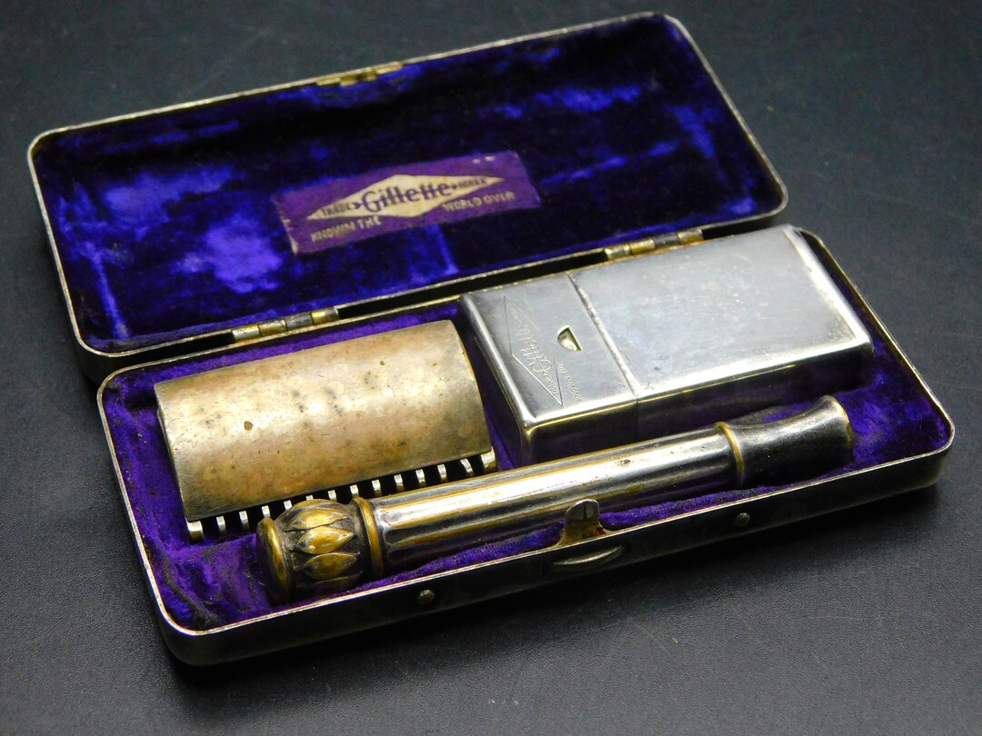 Vintage Gillette Safety Razor Pocket Edition King Gillette Razor