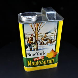 Vintage Maple Syrup Can ~ Colorful Maple Syrup Tin ~ Classic Maple Syrup Can ~ 1/2 Gallon Maple Syrup Container ~ Country Charm ~ Americana