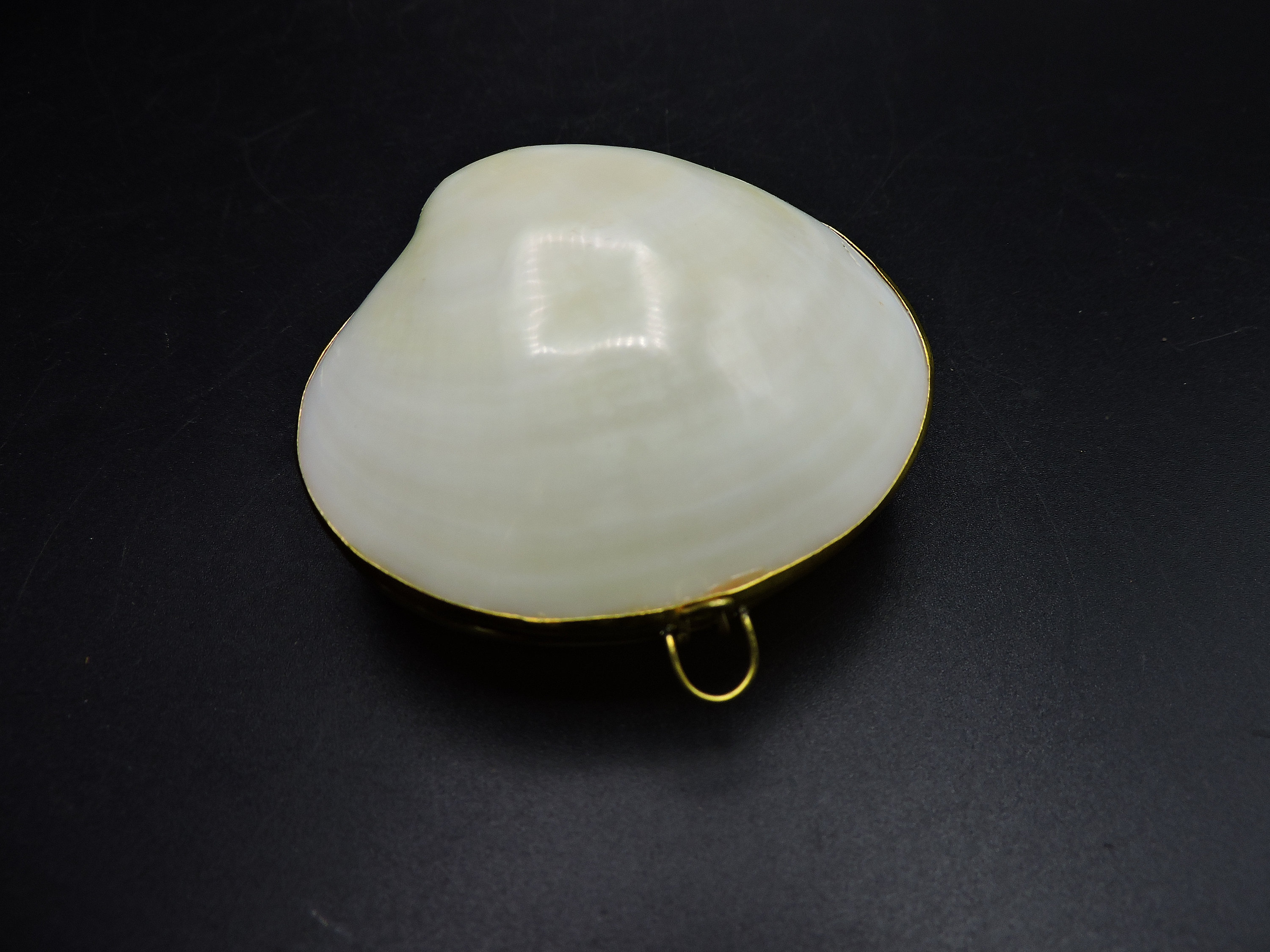 Vintage Clam Shell Trinket Box Mother of Pearl Trinket Box Etsy