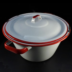 Vintage Enamelware Stock Pot ~ Red & White Enamelware Pot ~ Enamelware Soup Pot ~ Lidded Stock Pot ~ Enameled Kitchenware ~ Country Decor