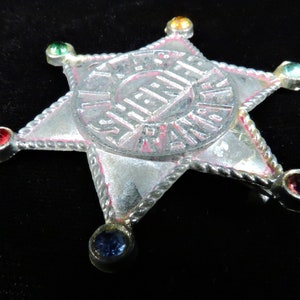 Vintage Toy Sheriff Badge ~ Old Toy Sheriff Badge ~ Toy Texas Ranger Badge ~ Vintage Toy Bling ~ Gem Studded Toy Badge ~ Fun Toy Badge Bling