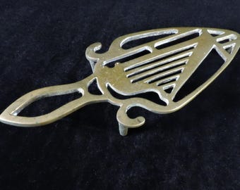 Vintage Brass Trivet ~ Cast Brass Trivet ~ Vintage Harp Styled Trivet ~ Antique Brass Trivet ~ Housewarming Gift ~ Vintage Wall Decor