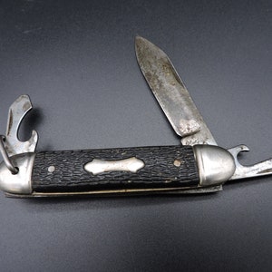 Vintage Pocket Knife ~ Old Camping Knife ~ Ideal USA 3 Blade Camp Knife  ~ Vintage Camping / Utility Knife ~ Rhode Island Knife Maker