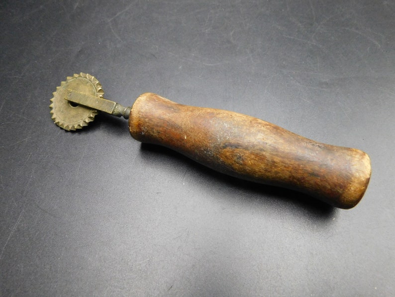 Antique Pie Crimper Vintage Pie Crimper Old Kitchen Tool Etsy