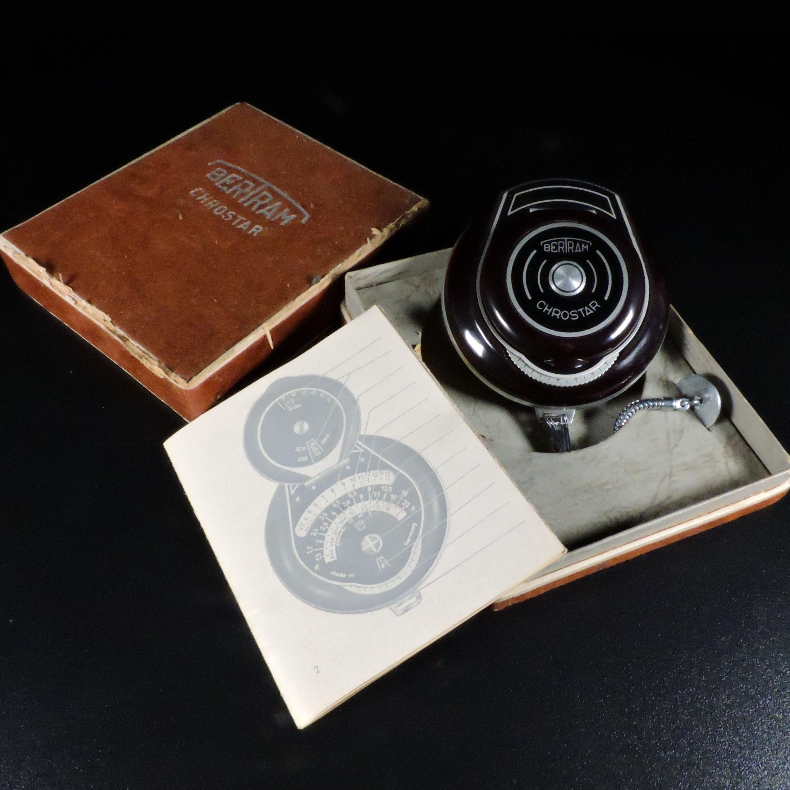 Vintage Bertram Chrostar Light Meter ~ Selenium Exposure Light