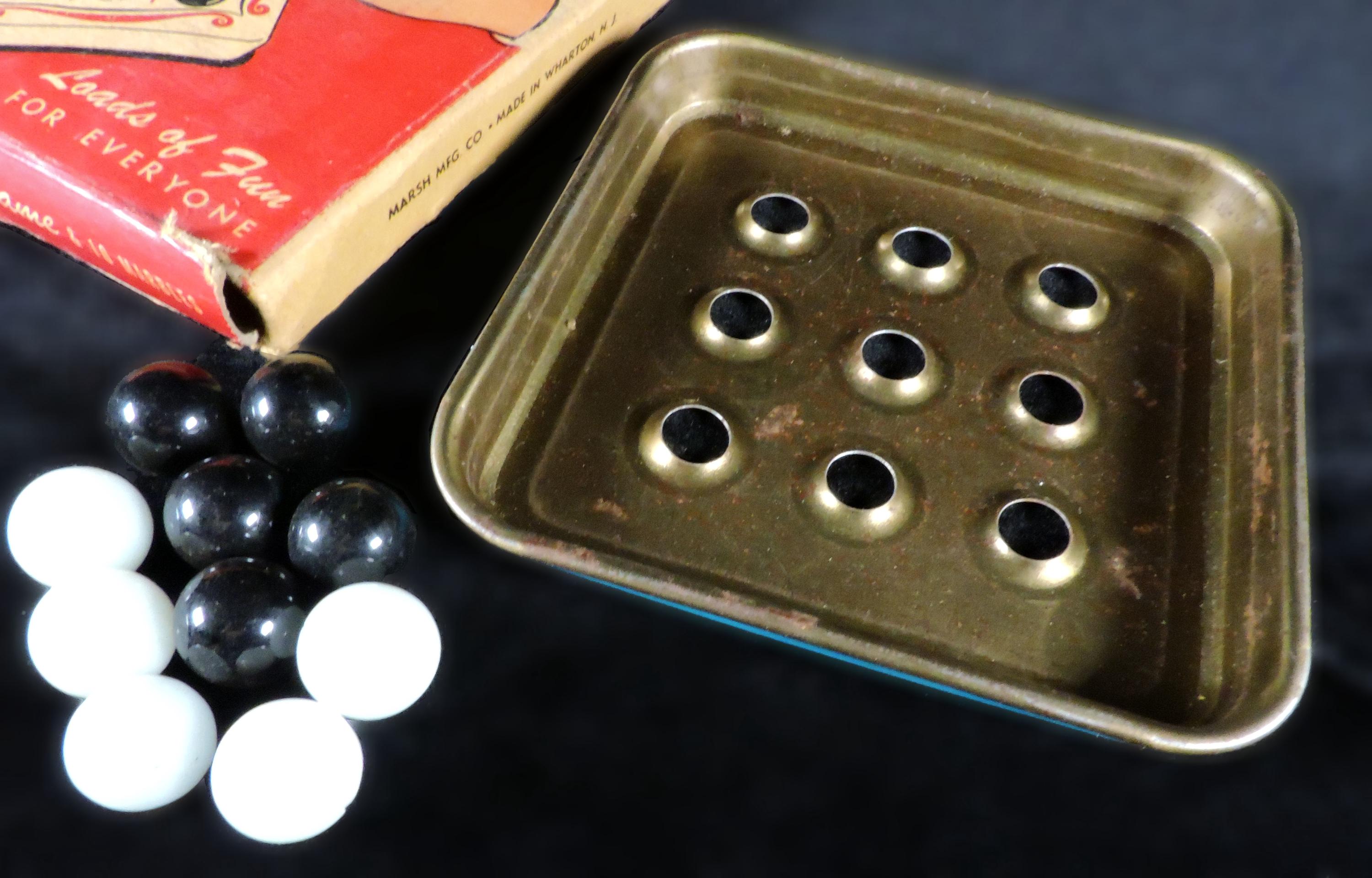 Vintage Game ~ Old Tic Tac Toe Game ~ Vintage Tin Litho Game ~ Tic Tac