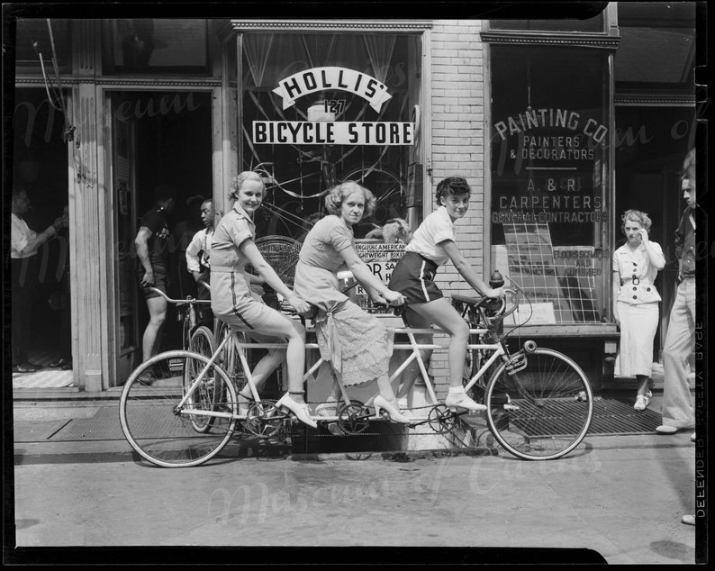 Digital, 1950s, Three women on a bicycle, INSTANT DOWNLOAD, Vintage Photo, mid century, printable image 2