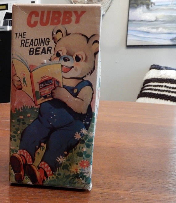 Cubby l'ours dans sa boîte d'origine | Beebs
