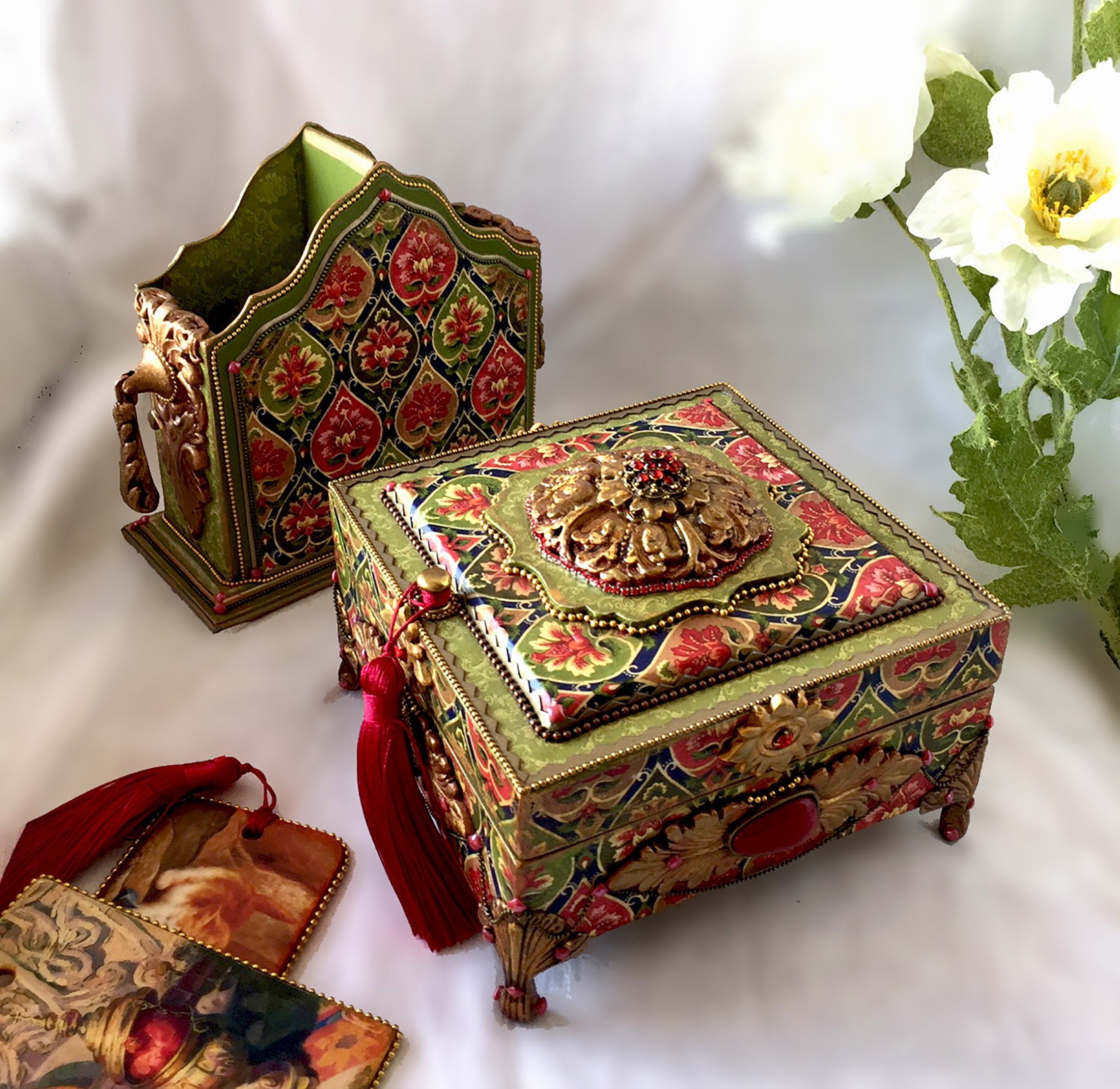 Green Jewelry Box Beautiful Decor Red Ring Box Jewelry Etsy