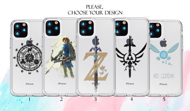 Pu&ograve; includere: Cinque custodie trasparenti per iPhone con diversi design che presentano personaggi e simboli della serie di videogiochi The Legend of Zelda. I design includono un simbolo circolare, un personaggio con arco e freccia, una spada, un simbolo alato e una fata.