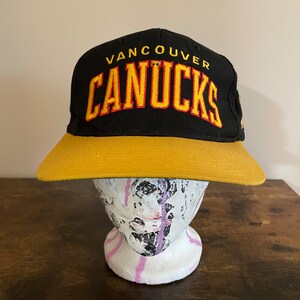Canucks bucket sales hat
