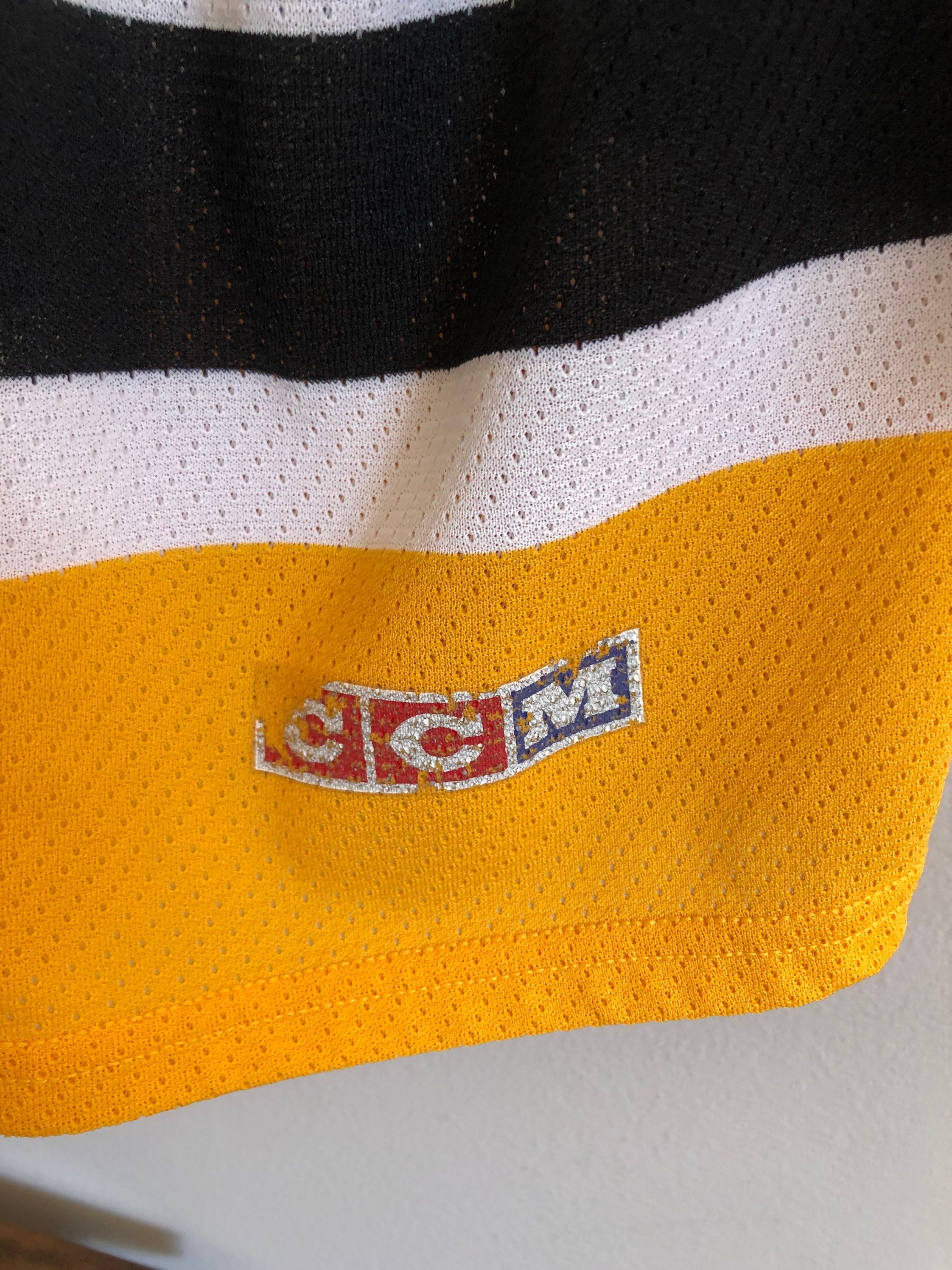 CCM Pittsburgh Penguins Robo Penguin Jersey - Size XL | SidelineSwap