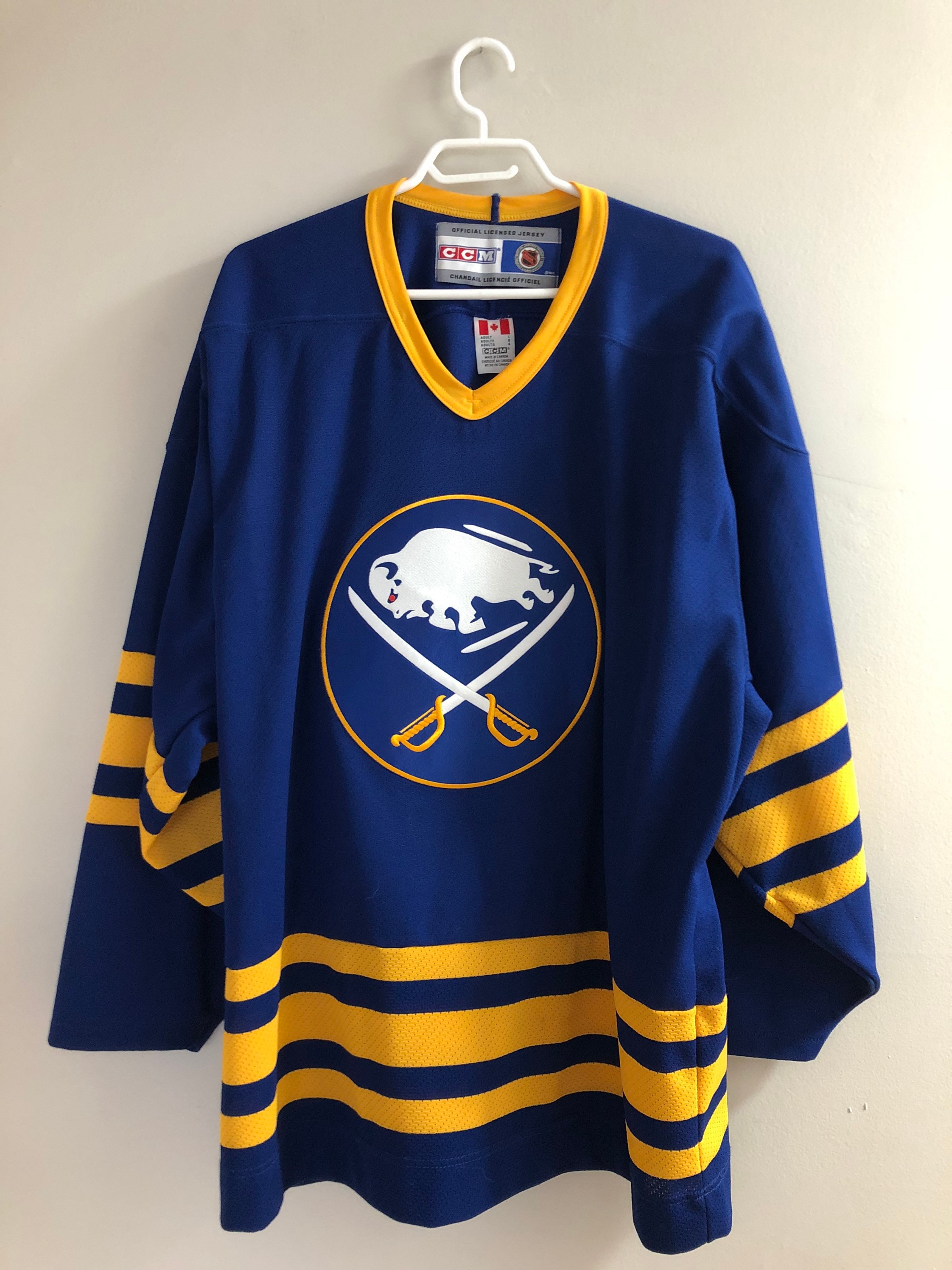 Buffalo Sabres Goat Jersey - Red Starter Fashion Jersey Large (Reverse  Retro)