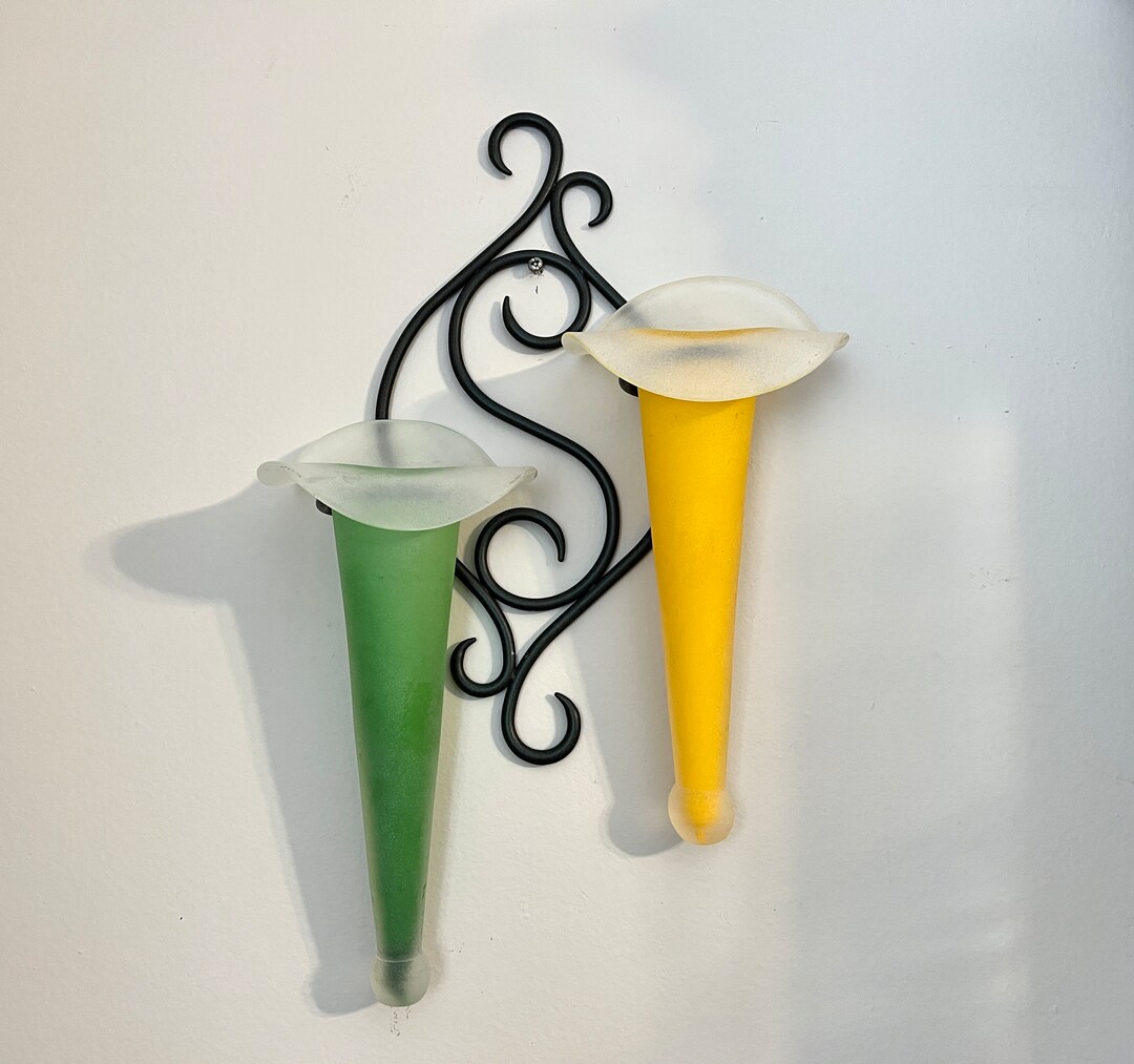 2 Wall Vases, Frosted Glass Vases With Wall Hanging Metal Rack, Wall