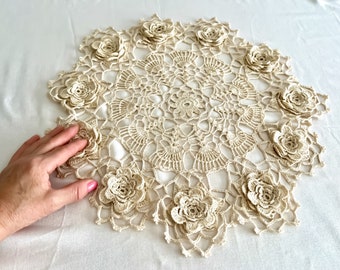 17"Di Hand Crocheted Round Cotton 3D Roses Beige Doily