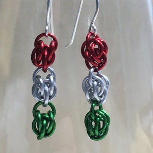 Christmas chain maille earrings Red, silver, green earrings Sweet pea weave chain maille earrings Lightweight earrings image 1