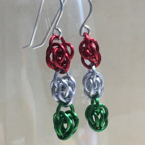 Christmas chain maille earrings Red, silver, green earrings Sweet pea weave chain maille earrings Lightweight earrings image 2