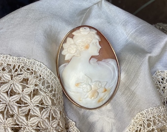 A large vintage cameo brooch/mother of pearl cameo and gold plated brooch/etched shell and very feminine clasp/French artisan art jewelry