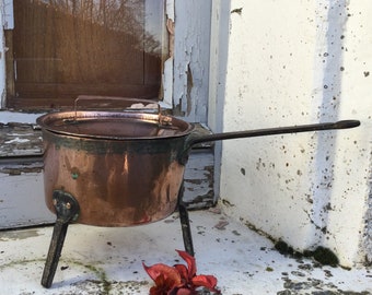 Little copper sauce pan. Rustic artisan antique tripod cooking utensil with lid Wrought iron feet and handle. French farmhouse country decor