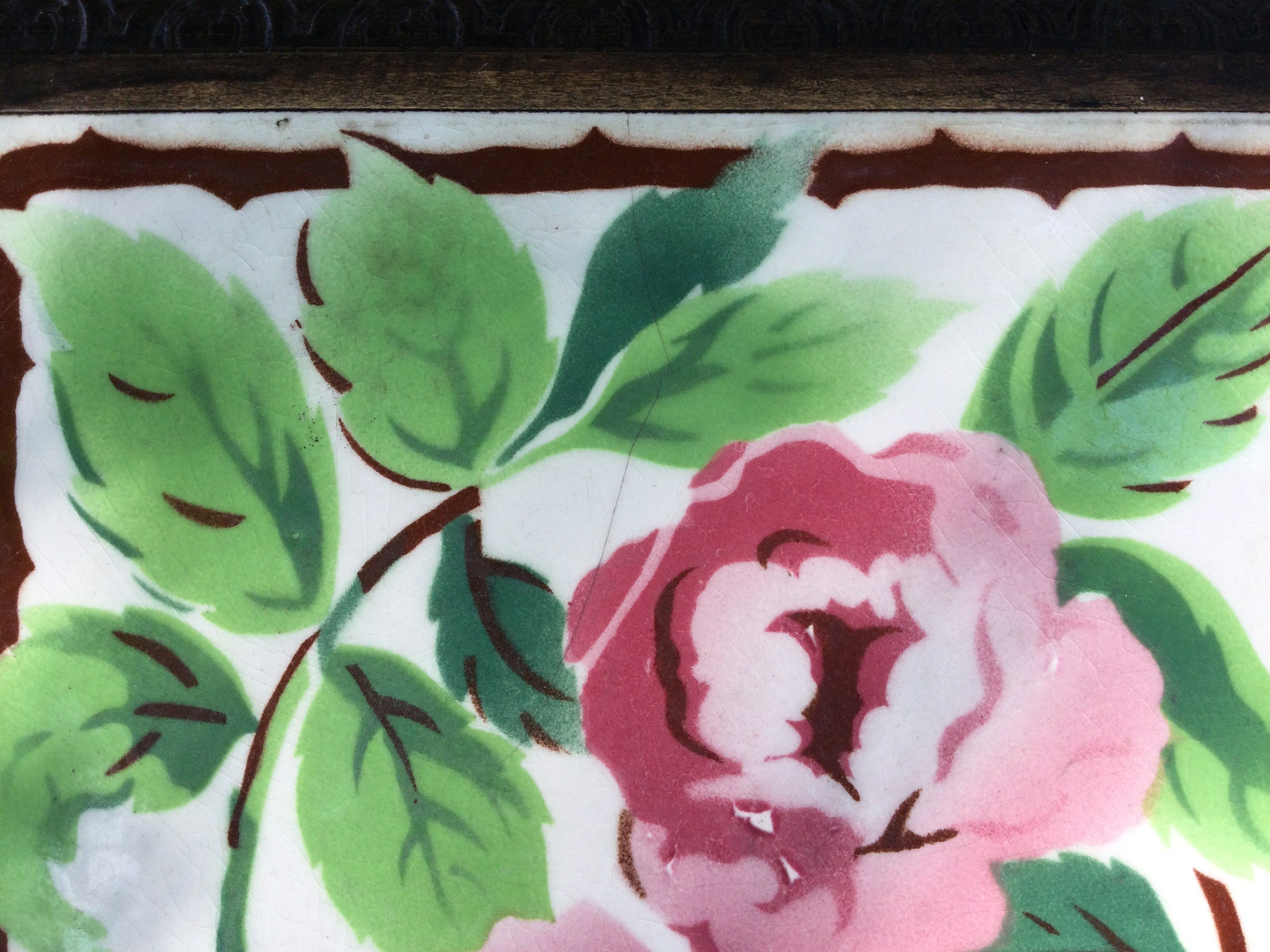 Vase ou cache pot décoré de roses anciennes. 12x12cm - Deco Saison
