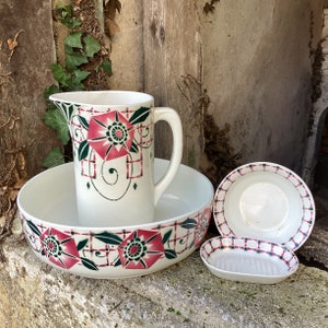 4 piece Art Deco set/1940 St. Amand wash bowl, pitcher and 2 dishes/complete bathroom set/French vintage faience/nécessaire de toilette image 1