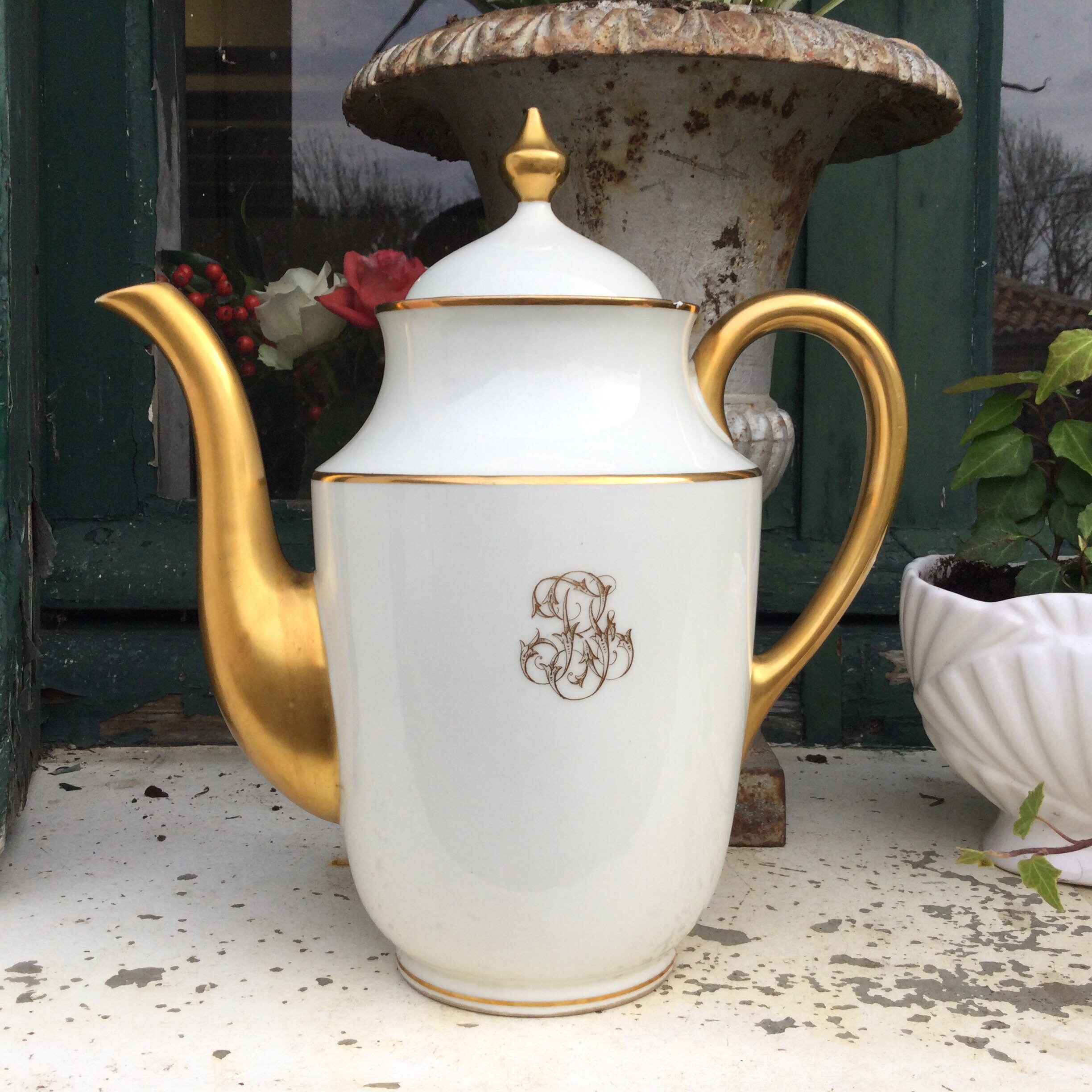 Cafetière en Porcelaine de Limoges Des Années 1920. W.g. & Co. Monogramme Rj ou Jr, I T. Pichet à Co