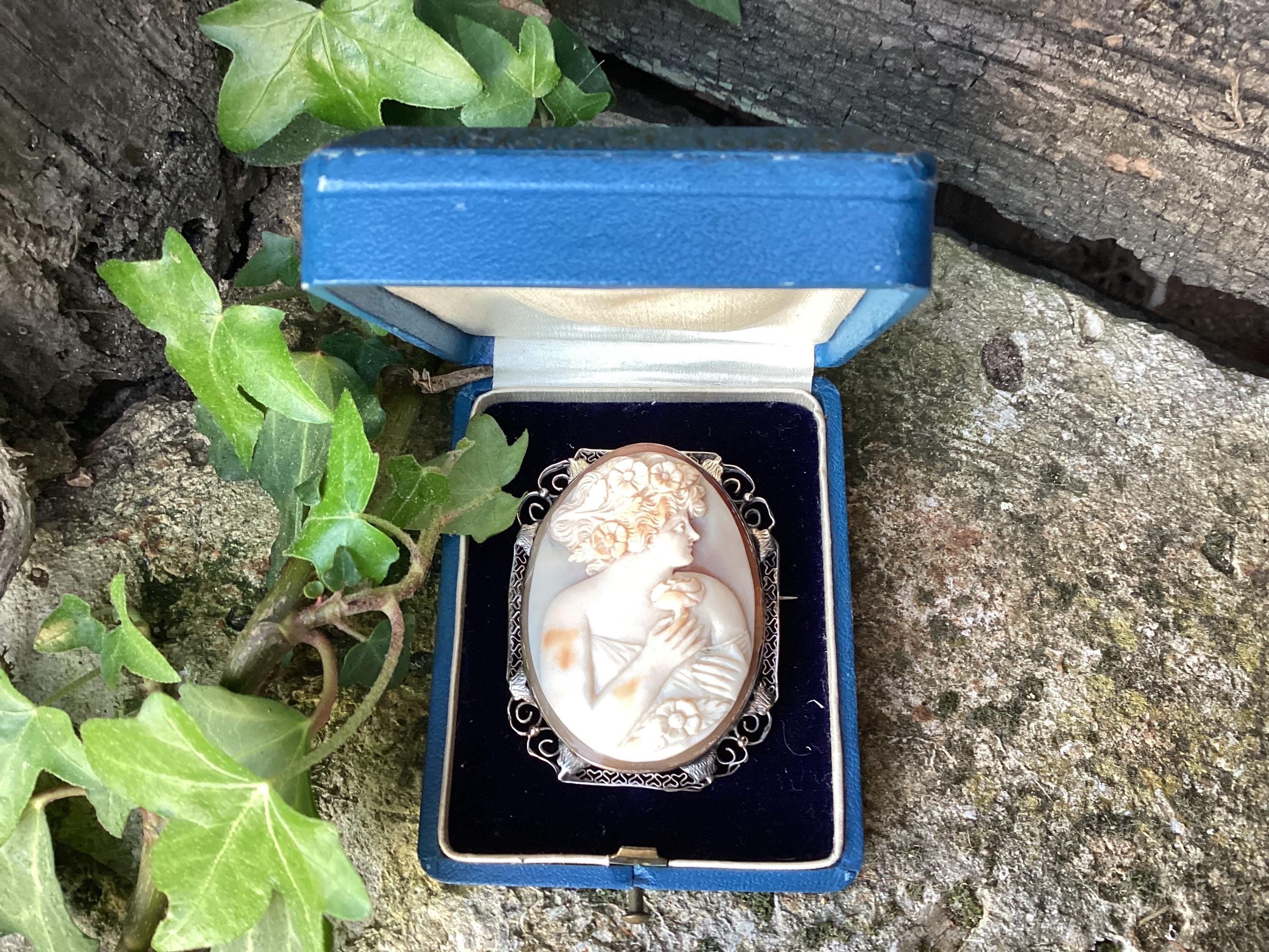 ChicFrenchVintage - Etsy