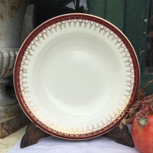 6 tigelas de macarrão ou sopa da década de 1920, pratos para salada, serviço de porcelana Salins, design Lima Rouge, 6 pratos, louças francesas estilo country, vermelho bordô e dourado