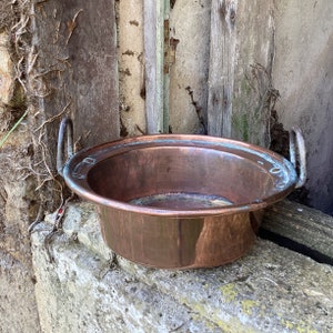 Antieke Franse koperen koekenpan/grote pan met 2 handvatten/19e-eeuwse handgemaakt kookgerei/een prachtige plantenbak/decor Franse boerderij
