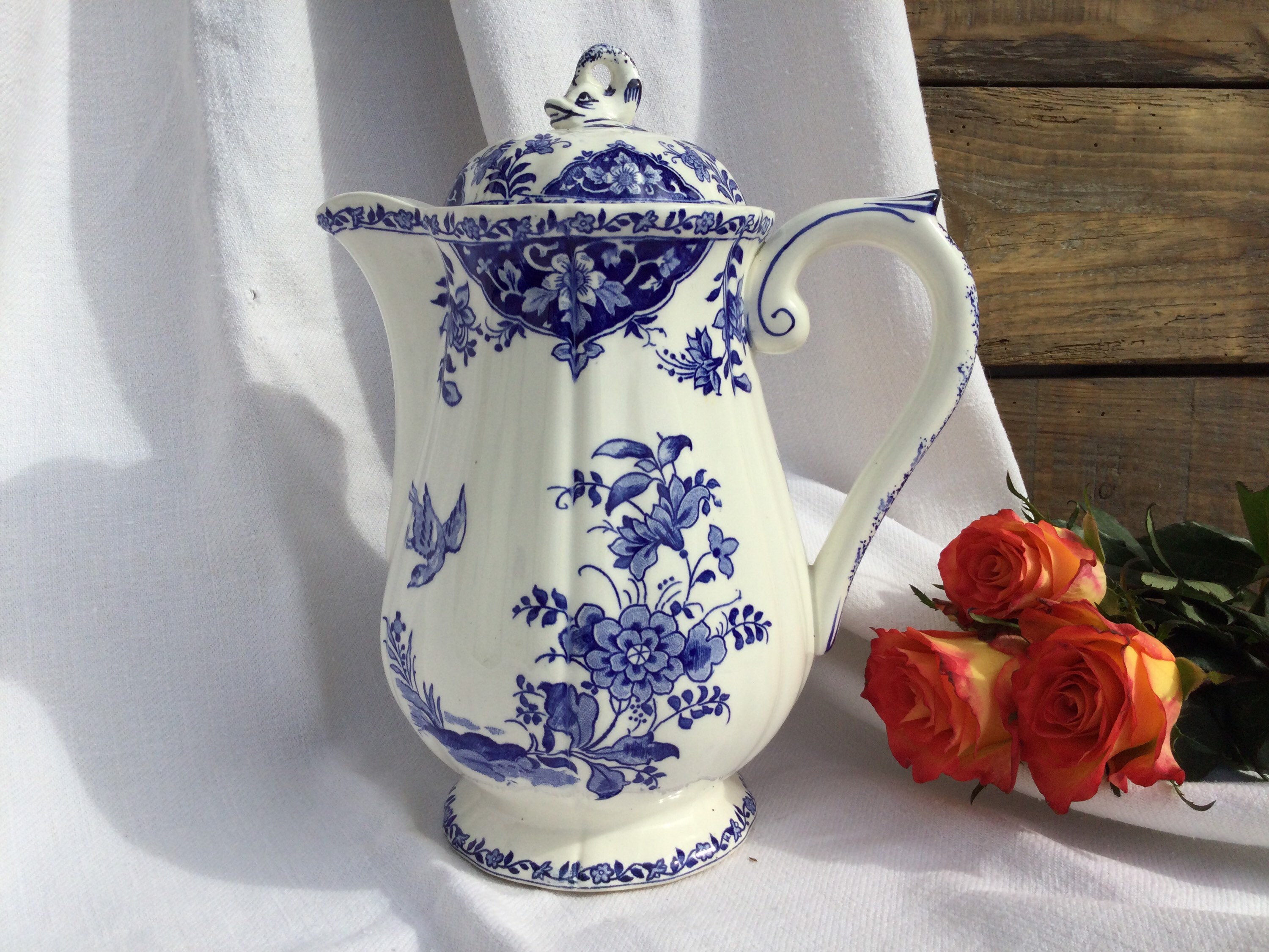 Céramique de Gien Des Années 1960. Français Cafetière Vintage. Objets Transfert en Céramique Bleue e