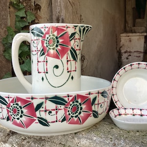 4 piece Art Deco set/1940 St. Amand wash bowl, pitcher and 2 dishes/complete bathroom set/French vintage faience/nécessaire de toilette image 5
