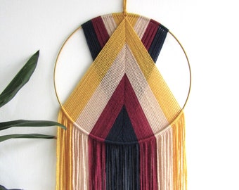 Suspension murale en macramé à rayures, attrape-rêves moutarde et prune, cercle doré 25 cm