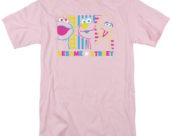 Officially Licensed Sesame Street Pink T-Shirt – See Em Why Graphic Tee, Retro Sesame Street Shirt, Unisex Casual Streetwear