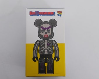 Dr Martens Bearbrick 80's Rare Japanese Toy Collectible Figure