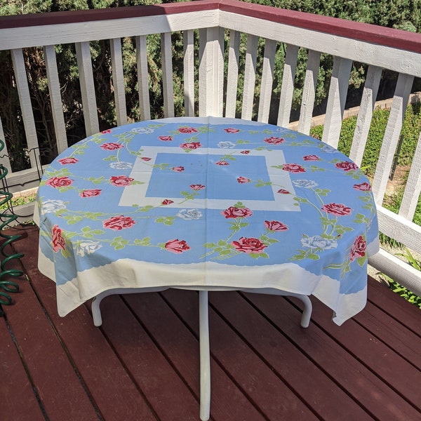 Vintage Tablecloth 1950s Pink Roses