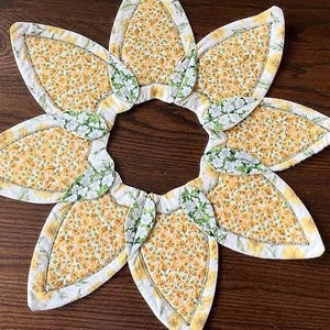 Candle Holder, Placemat, Chips n Dip, Candy Holder, Holiday Decoration - Flower and  Leaf Shaped - Mint Green Flowers and Wheat