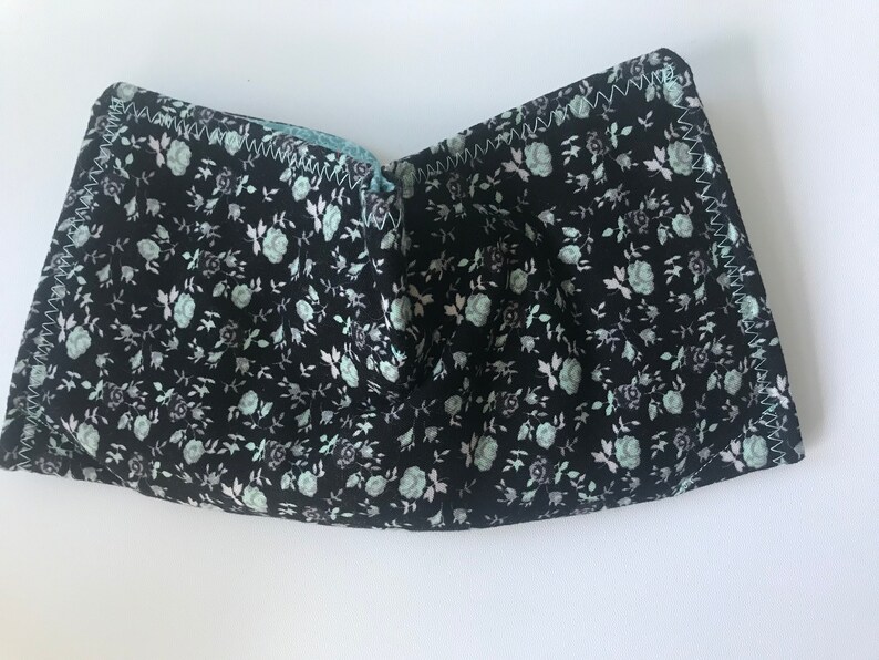 Small Microwave Bowl Cozy White Flowers on Green with Green flowers on Black Backing