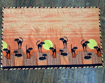 Table Runner - Halloween - Black Cats on Fence
