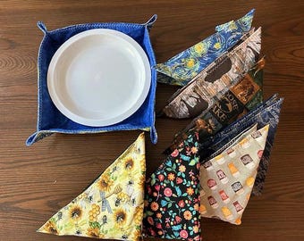 Microwave Plate Cozy - Collection of outdoors - flowers, hunting, lodge, bees, craft beer, starry night
