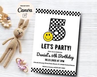 Puede incluir: Una invitación a una fiesta de cumpleaños a cuadros en blanco y negro con una carita sonriente amarilla y el número 5. El texto de la invitación dice "Let's Party! Join us to celebrate Daniel's 5th Birthday 08.23.20XX AT 3PM 1 South County Road Palm Beach, FL 33480 United States RSVP to Emma at (555) 867-5309"