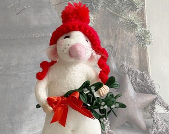Needle Felted Christmas Mouse with Mistletoe: Wool Collectible Figurine