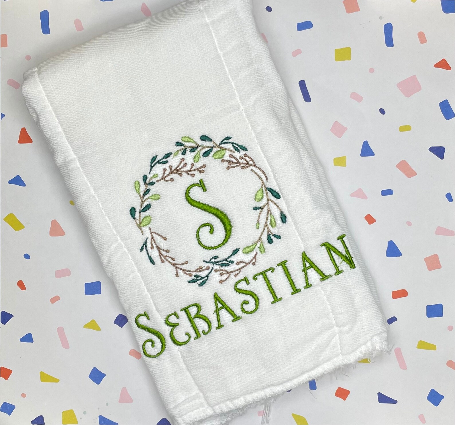 Set of 2 Personalized Baby burp cloths / Monogrammed / Etsy