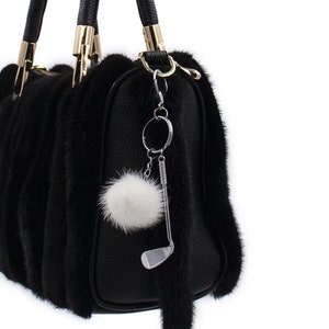 Llavero del club de golf con pompón de piel de visón - Llavero deportivo Charm de golf - Para llaves, cinturón, bolso, bolsa de golf - Blanco