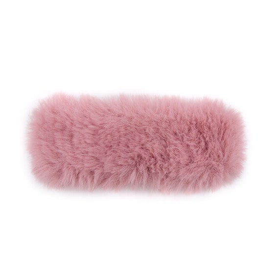 Faux Fur Hair Clip - Cute and Trendy Hair Accessory - Fashionable Fake Fur  Barrette for All Hair Types - Fun Hair Jewelry - Pink